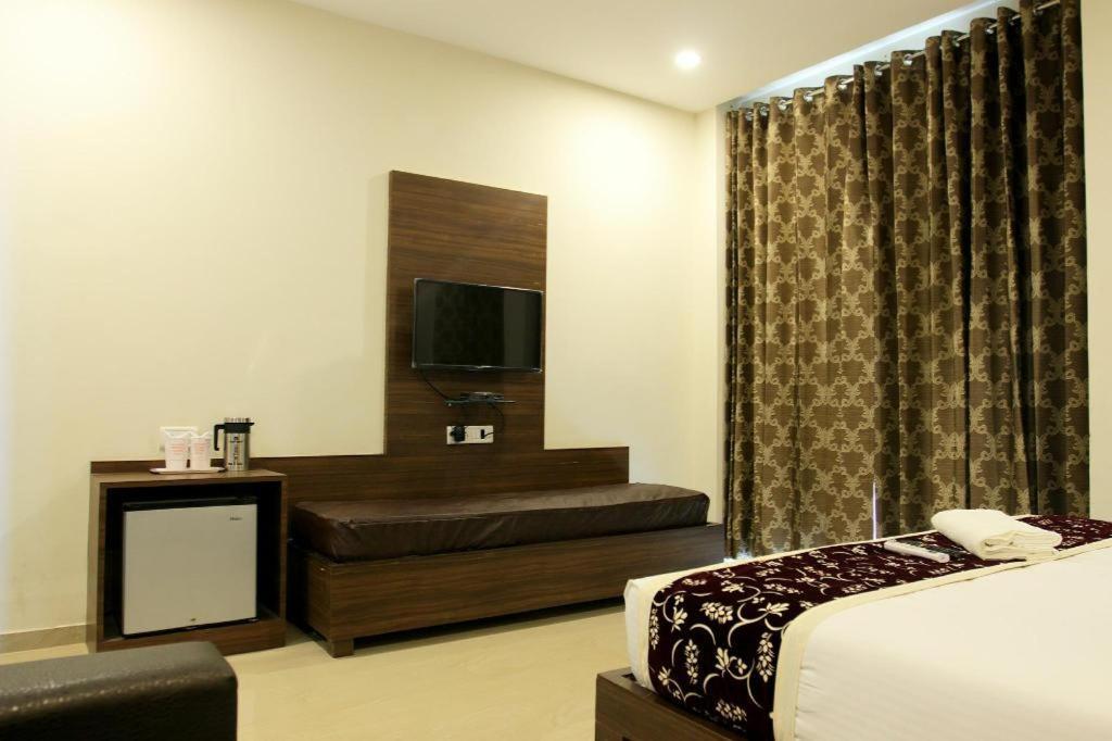 Maharana Greens Resort