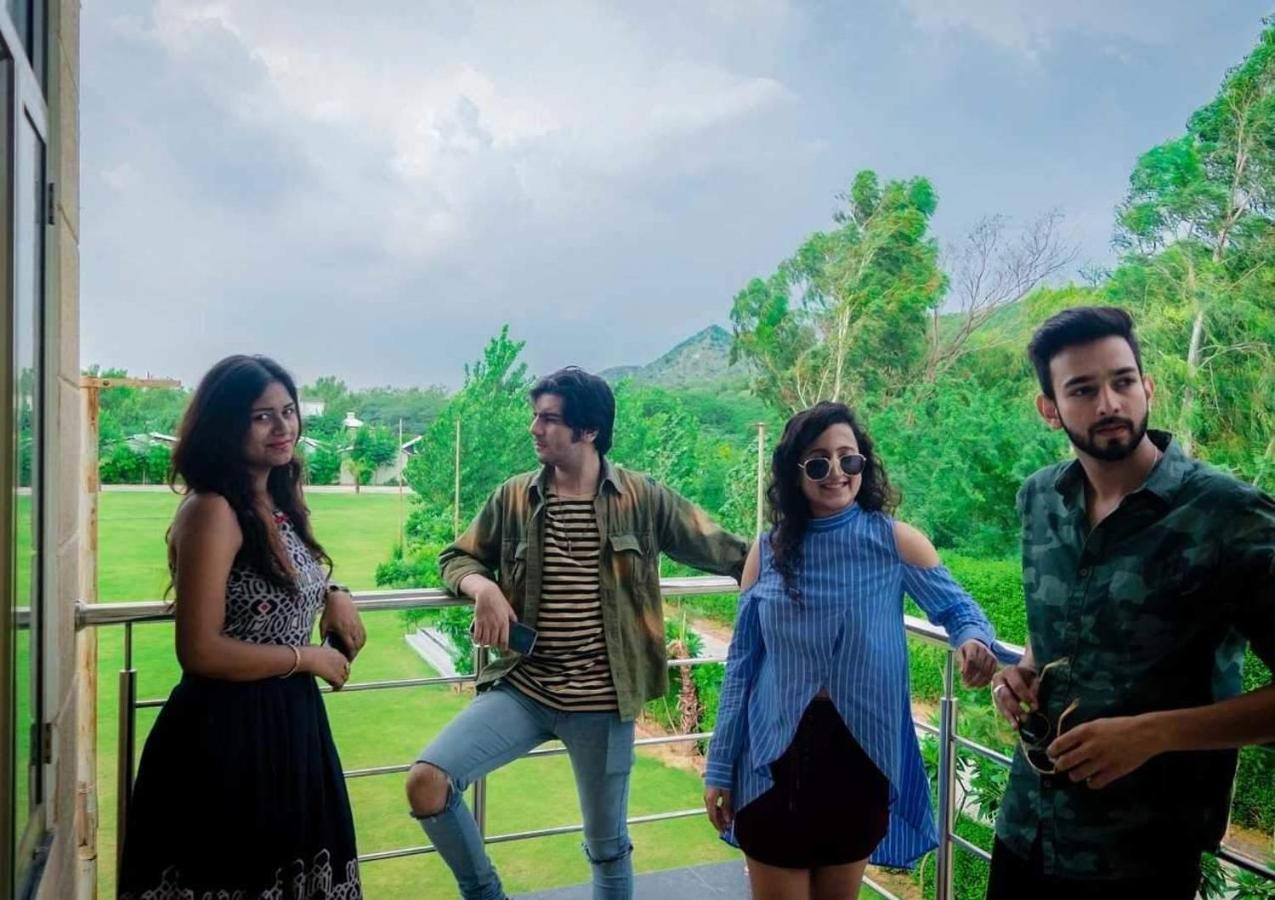 Resort Maharana Greens *