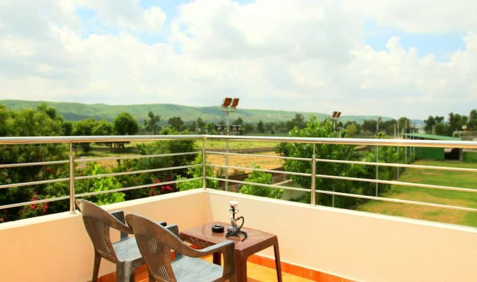Maharana Greens Resort *